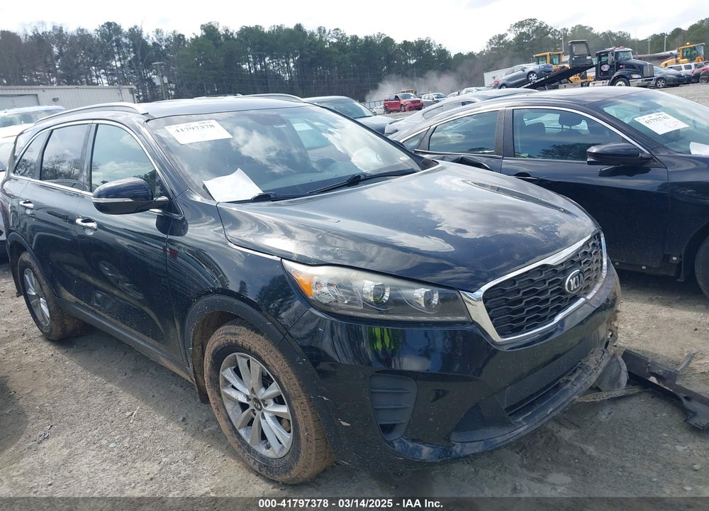 2019 KIA SORENTO 2.4L LX VIN: 5XYPGDA35KG435667