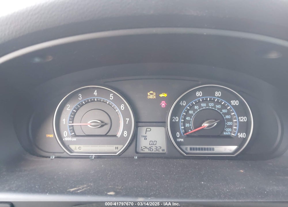 2008 KIA OPTIMA VIN: KNAGE123X85219265