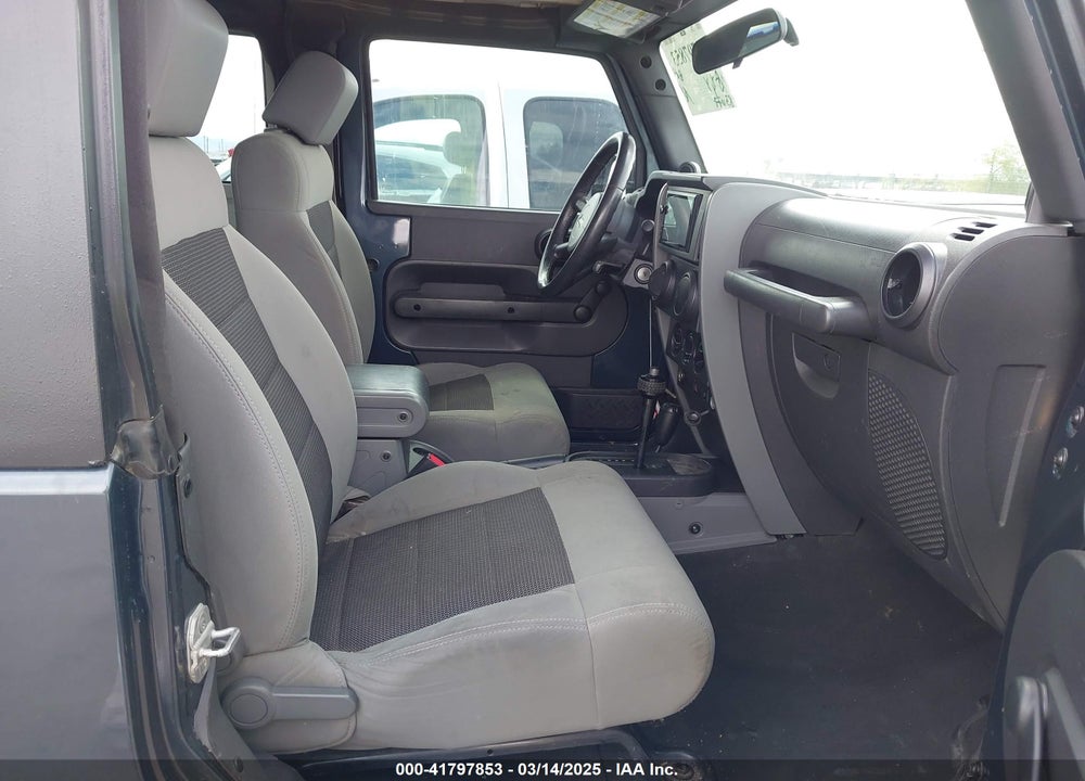 2008 JEEP WRANGLER X VIN: 1J4FA241X8L507885
