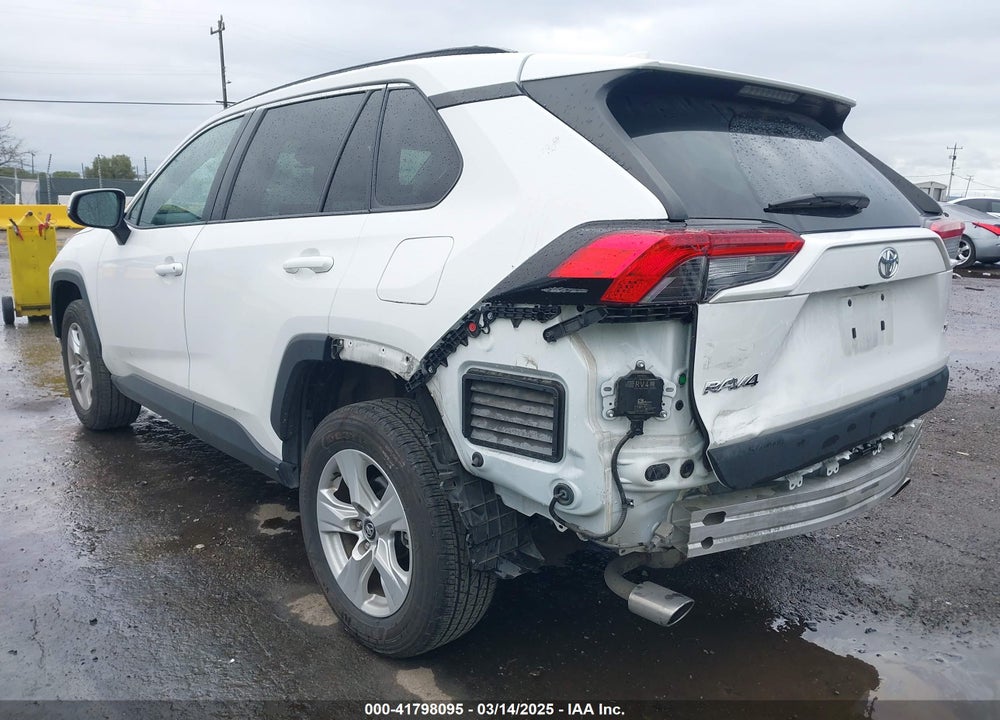 2020 TOYOTA RAV4 XLE VIN: 2T3W1RFV6LW098031