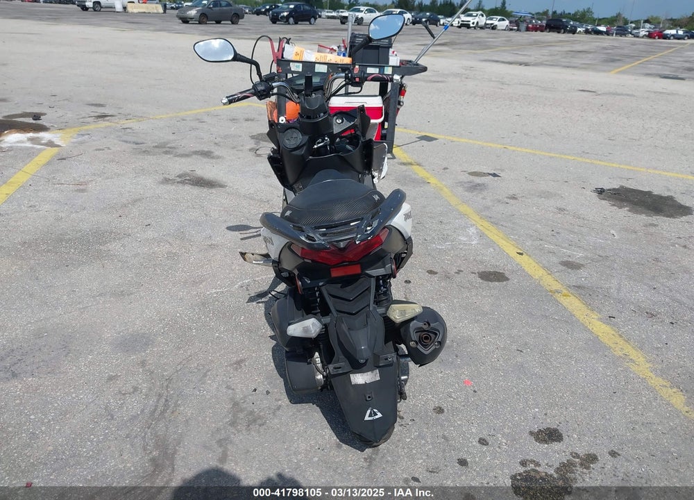 2022 YIBEN 7 SERIES VIN: LYDY7TKH9N1500164