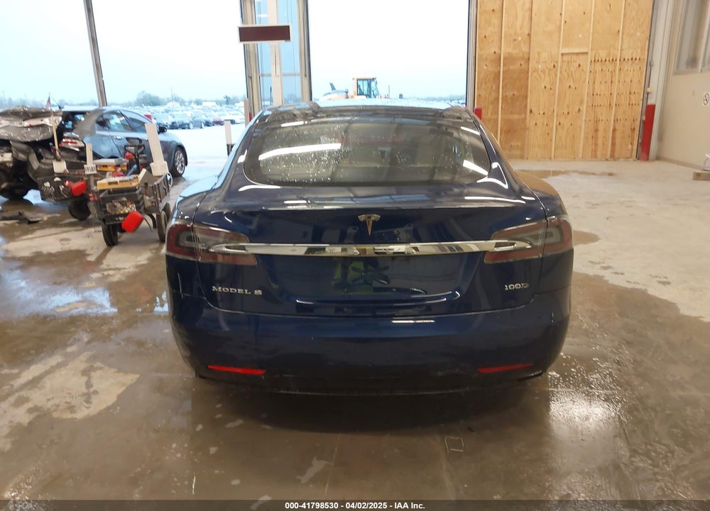 2018 TESLA MODEL S 100D/75D/P100D VIN: 5YJSA1E24JF276044