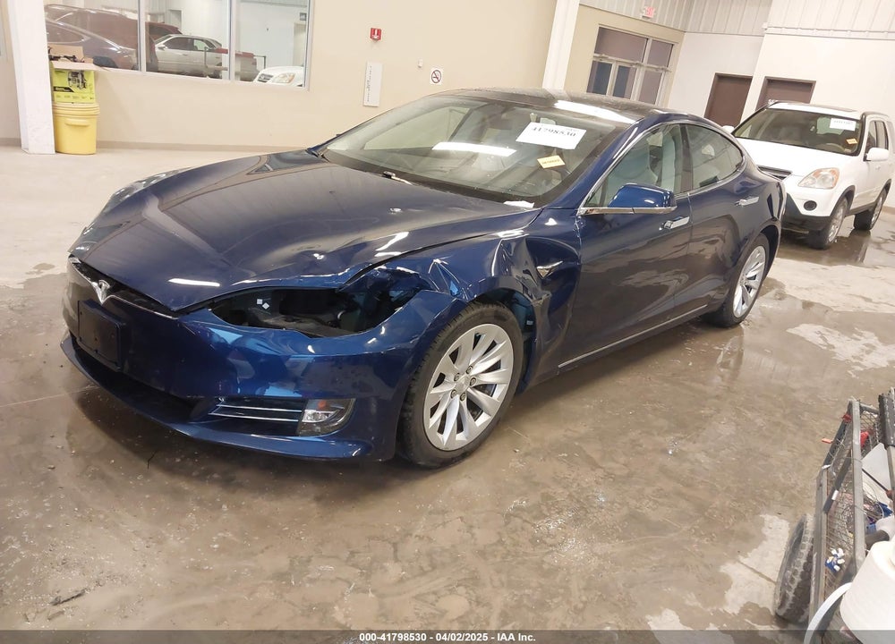 2018 TESLA MODEL S 100D/75D/P100D VIN: 5YJSA1E24JF276044