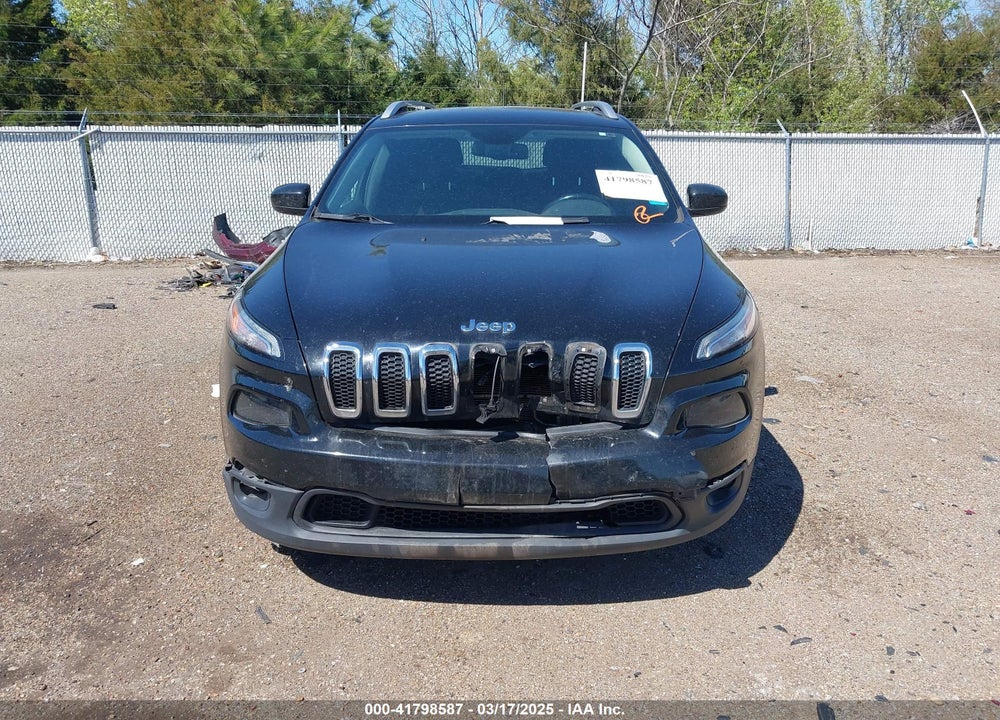 2017 JEEP CHEROKEE VIN: 1C4PJLCB7HW662614