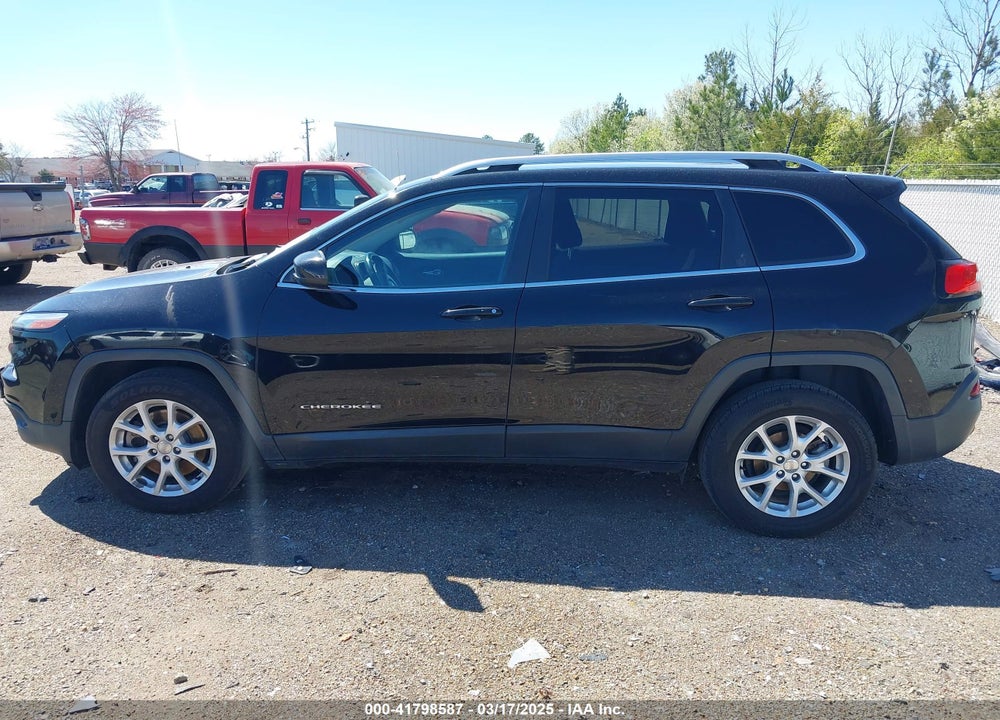 2017 JEEP CHEROKEE VIN: 1C4PJLCB7HW662614