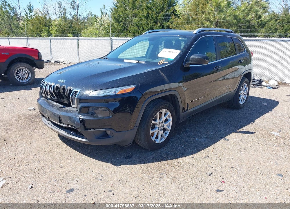 2017 JEEP CHEROKEE VIN: 1C4PJLCB7HW662614