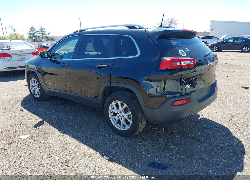 2017 JEEP CHEROKEE VIN: 1C4PJLCB7HW662614