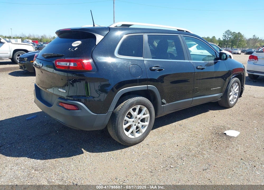 2017 JEEP CHEROKEE VIN: 1C4PJLCB7HW662614
