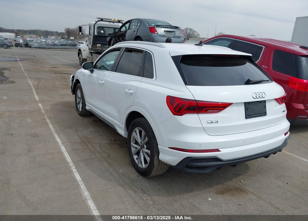 2024 AUDI Q3 VIN: WA1DECF36R1046665