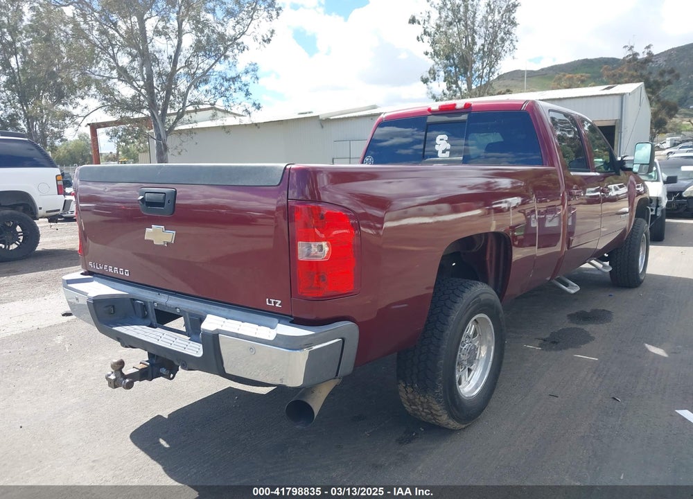 2008 CHEVROLET SILVERADO 2500HD LTZ VIN: 1GCHK23668F150793