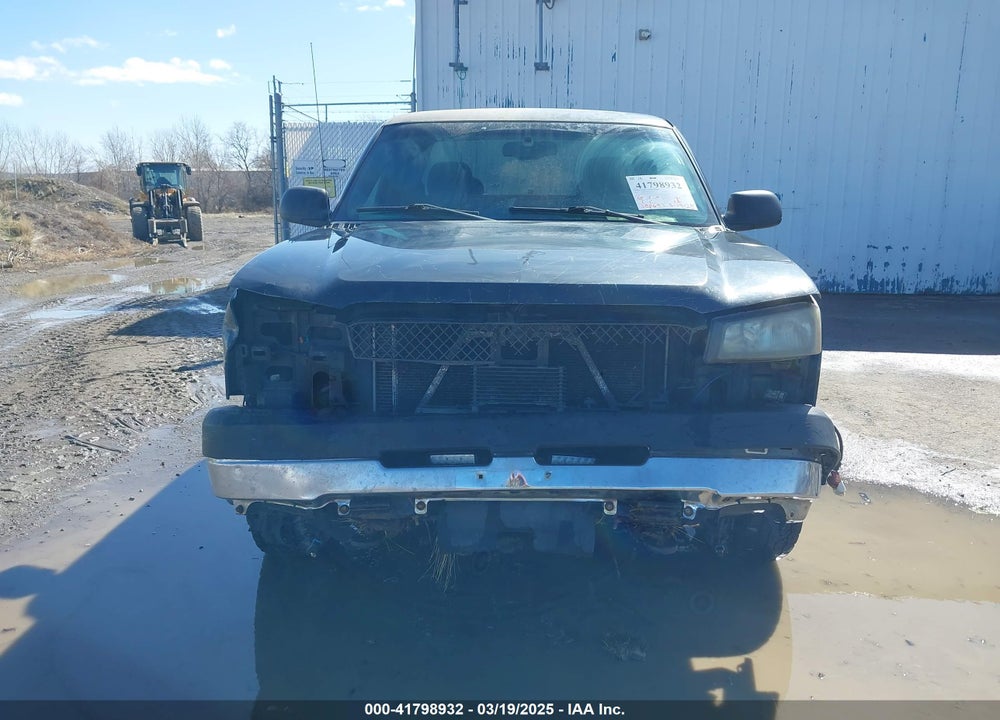 2004 CHEVROLET SILVERADO 2500HD LS VIN: 1GCHK29U74E211431