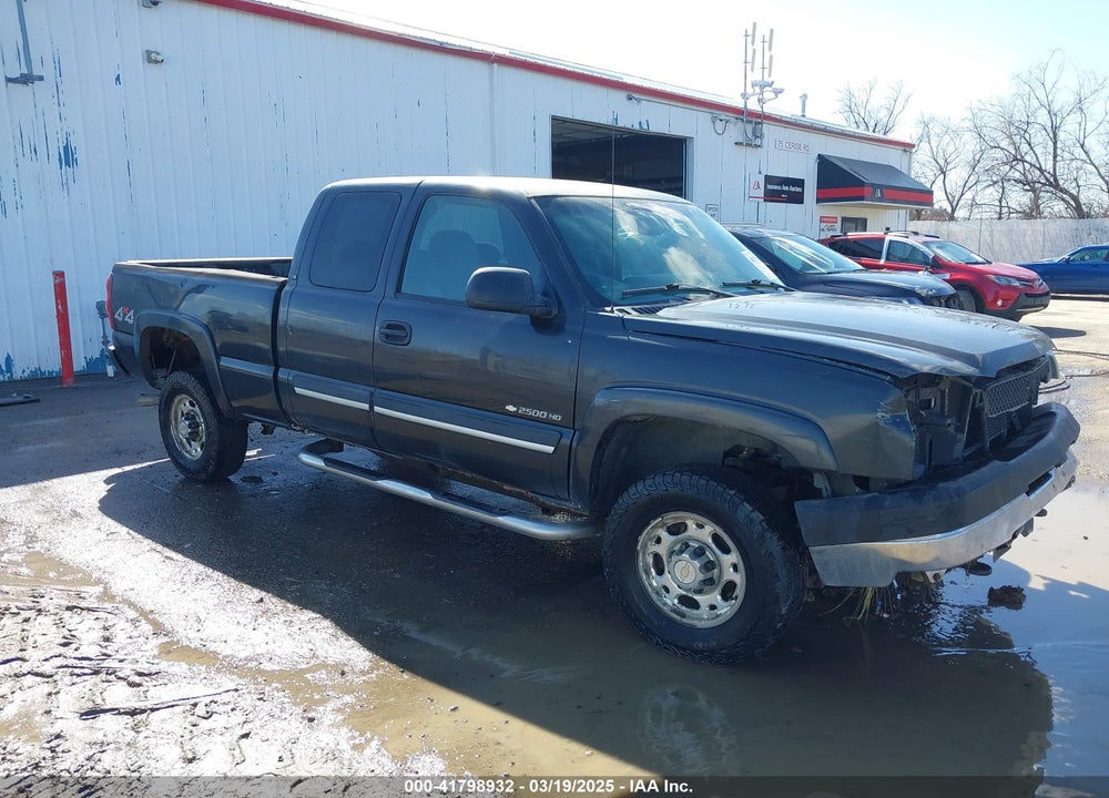 2004 CHEVROLET SILVERADO 2500HD LS VIN: 1GCHK29U74E211431