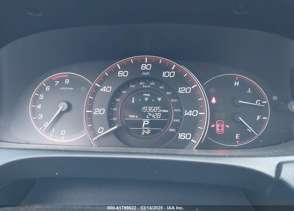 2013 HONDA ACCORD VIN: 1HGCT1B85DA801988