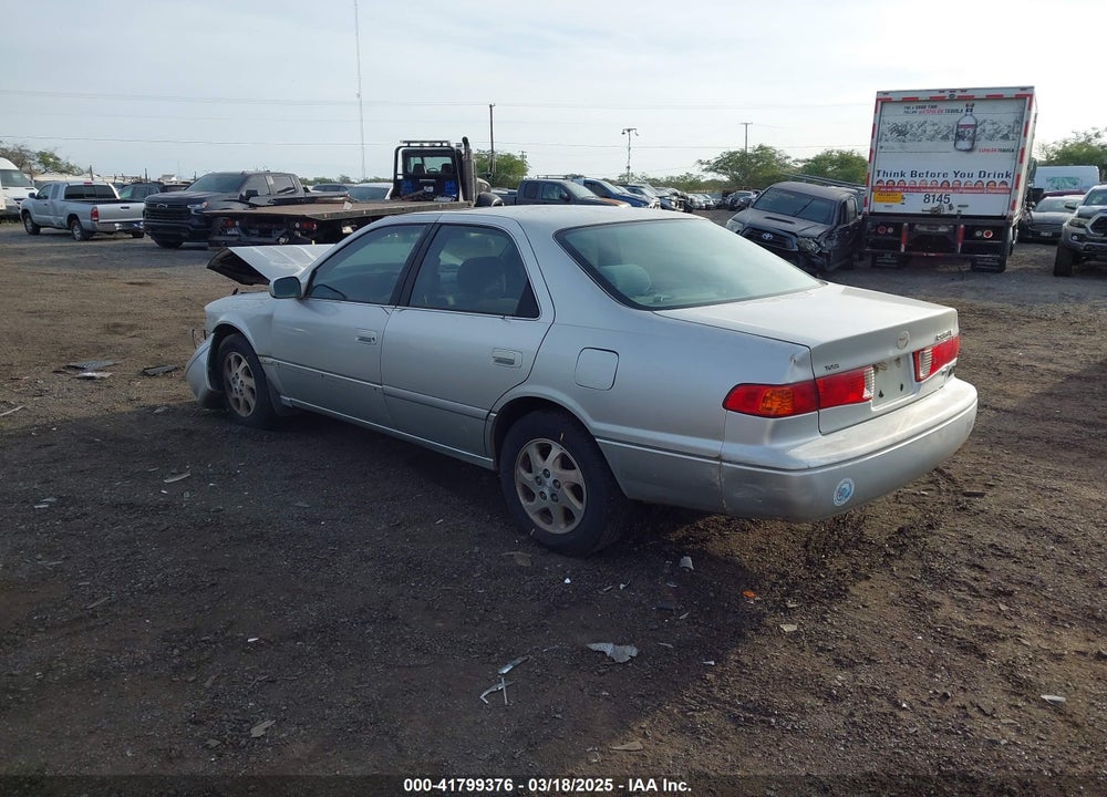 2000 TOYOTA CAMRY LE V6 VIN: JT2BF28K6Y0282836