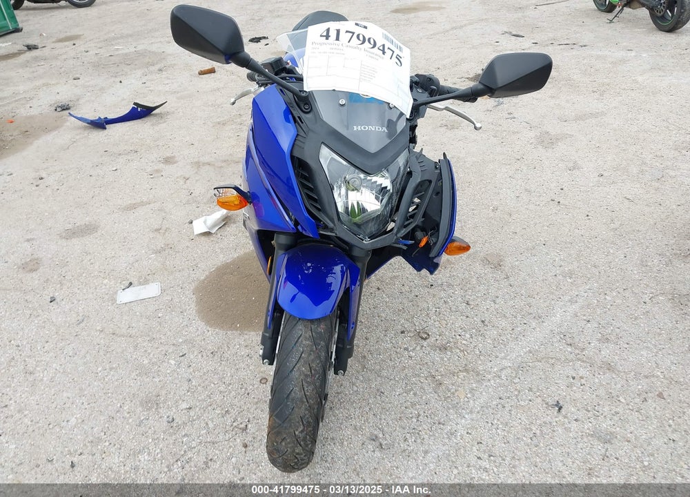 2014 HONDA CBR650 F VIN: MLHRC7408E5000188