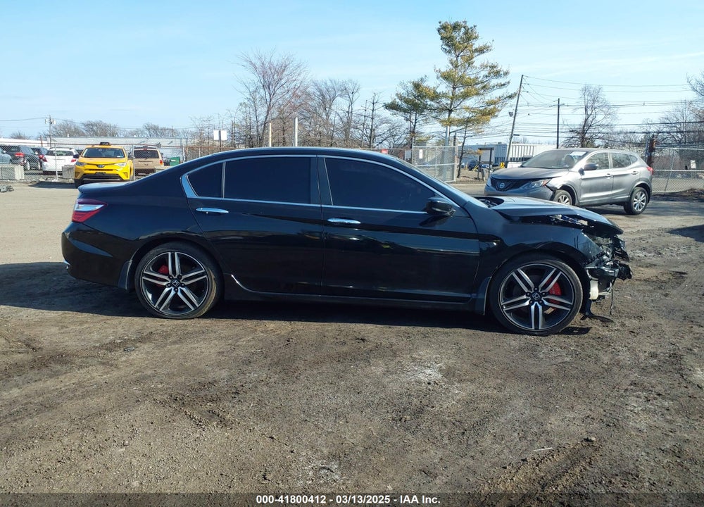 2017 HONDA ACCORD VIN: 1HGCR2F53HA161838