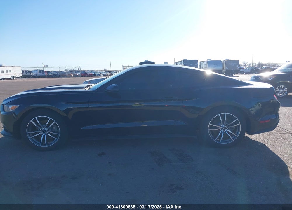 2016 FORD MUSTANG VIN: 1FA6P8TH3G5202632