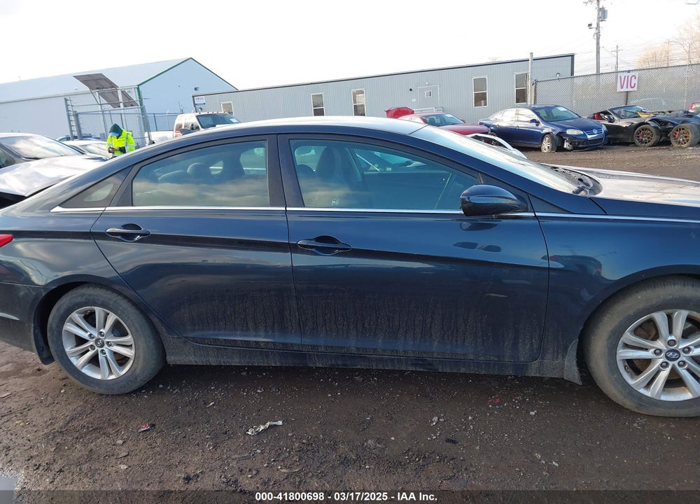 2013 HYUNDAI SONATA GLS VIN: 5NPEB4AC6DH676817