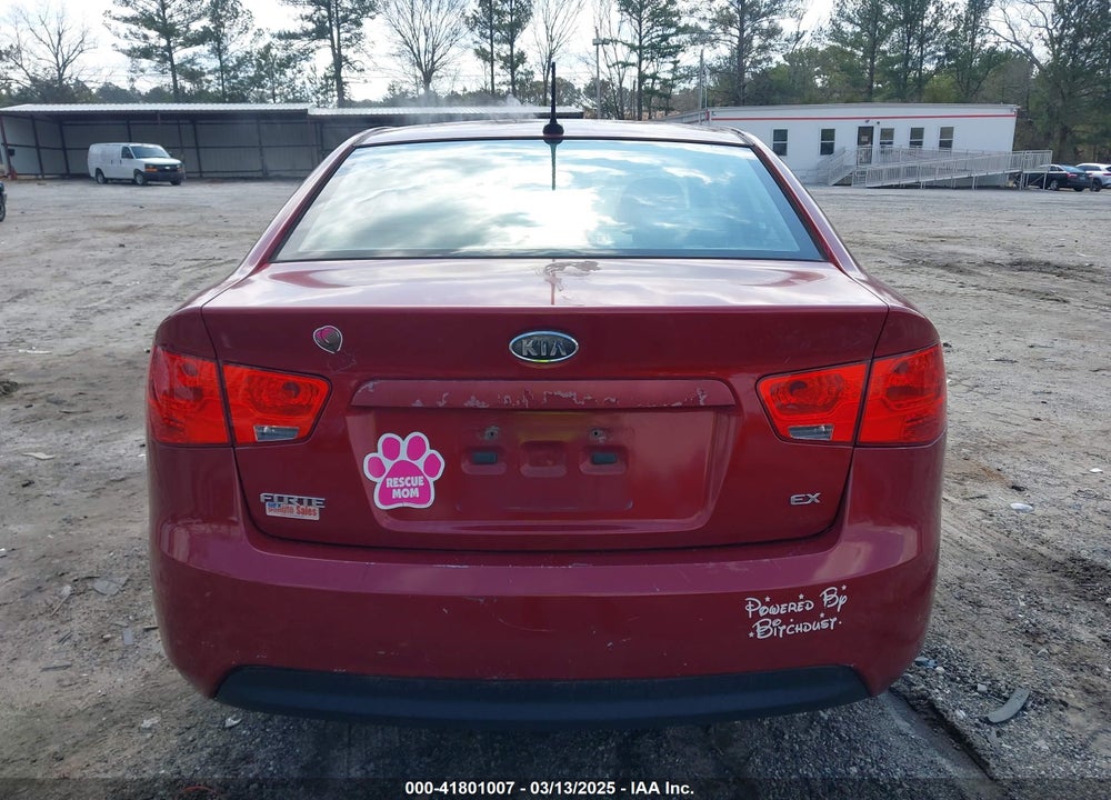 2011 KIA FORTE EX VIN: KNAFU4A28B5445241