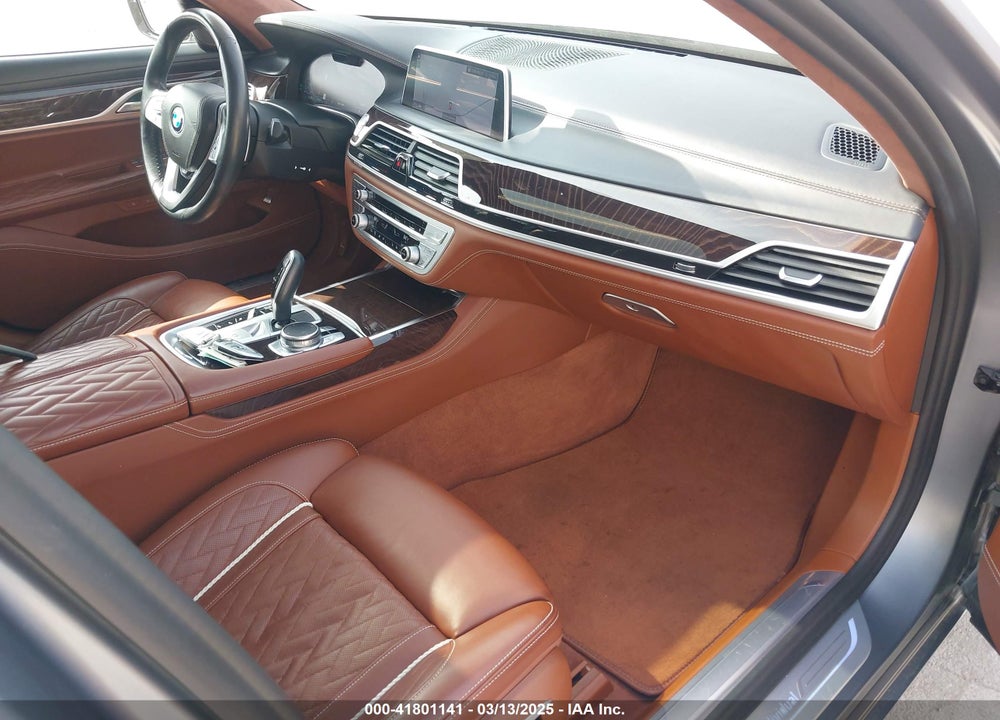 2022 BMW 750 VIN: WBA7U2C08NCH57275
