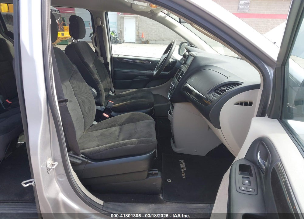 2018 DODGE GRAND CARAVAN SE VIN: 2C4RDGBG5JR192201
