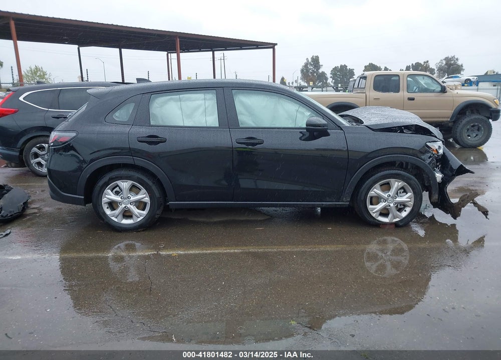 2025 HONDA HR-V AWD LX VIN: 3CZRZ2H33SM746041