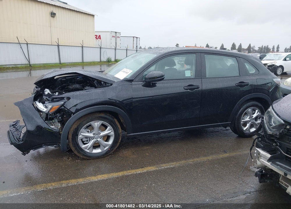 2025 HONDA HR-V AWD LX VIN: 3CZRZ2H33SM746041