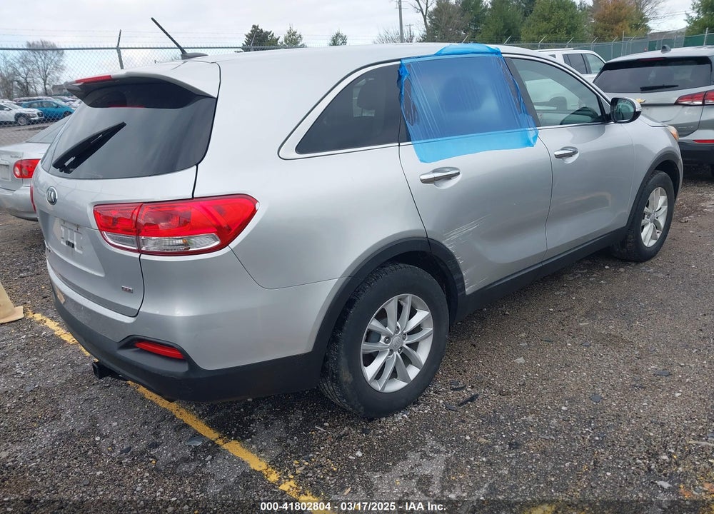 2018 KIA SORENTO VIN: 5XYPG4A34JG378652