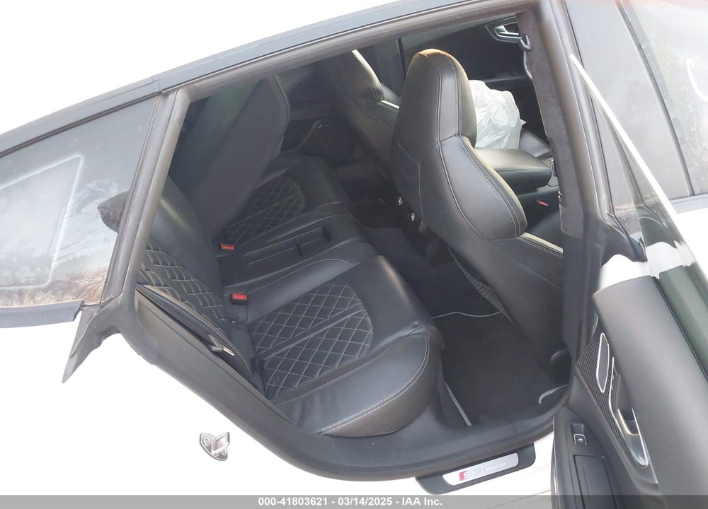 2014 AUDI S7 VIN: WAUW2AFC1EN039425