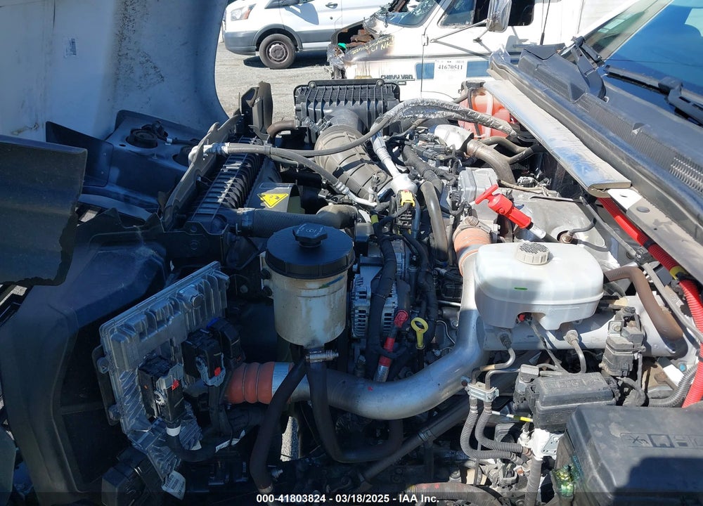 2022 CHEVROLET SILVERADO 4500HD 1WT VIN: 1HTKJPVK2NH083984