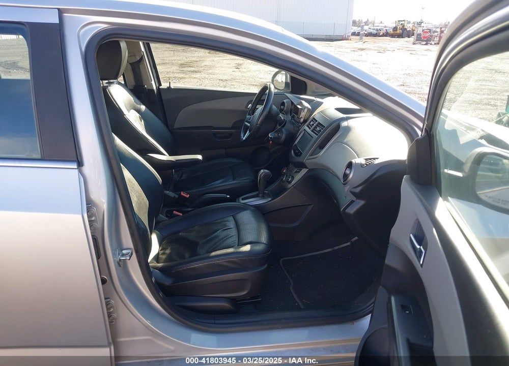 2013 CHEVROLET SONIC VIN: 1G1JE6SB2D4104651