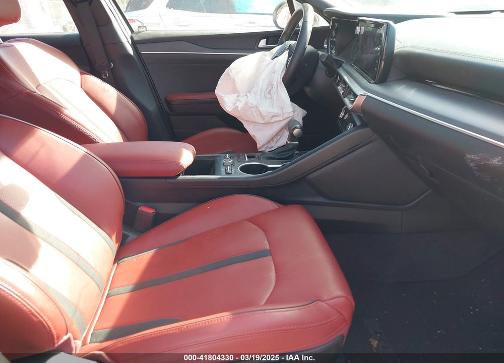2024 KIA K5 VIN: 5XXG64J28RG264745