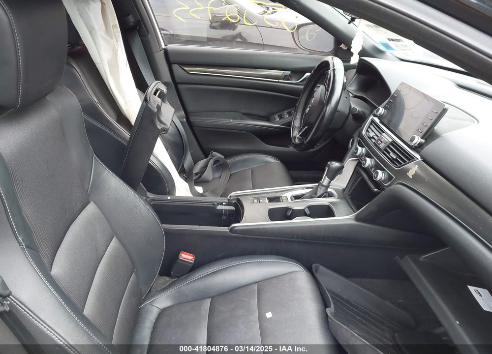 2018 HONDA ACCORD VIN: 1HGCV1F38JA186776