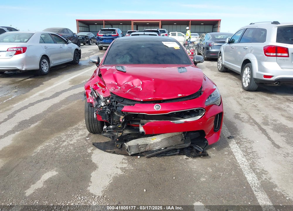 2018 KIA STINGER GT2 VIN: KNAE55LC8J6037979