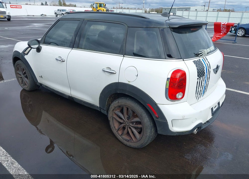 2011 MINI COOPER S VIN: WMWZC5C50BWL53497