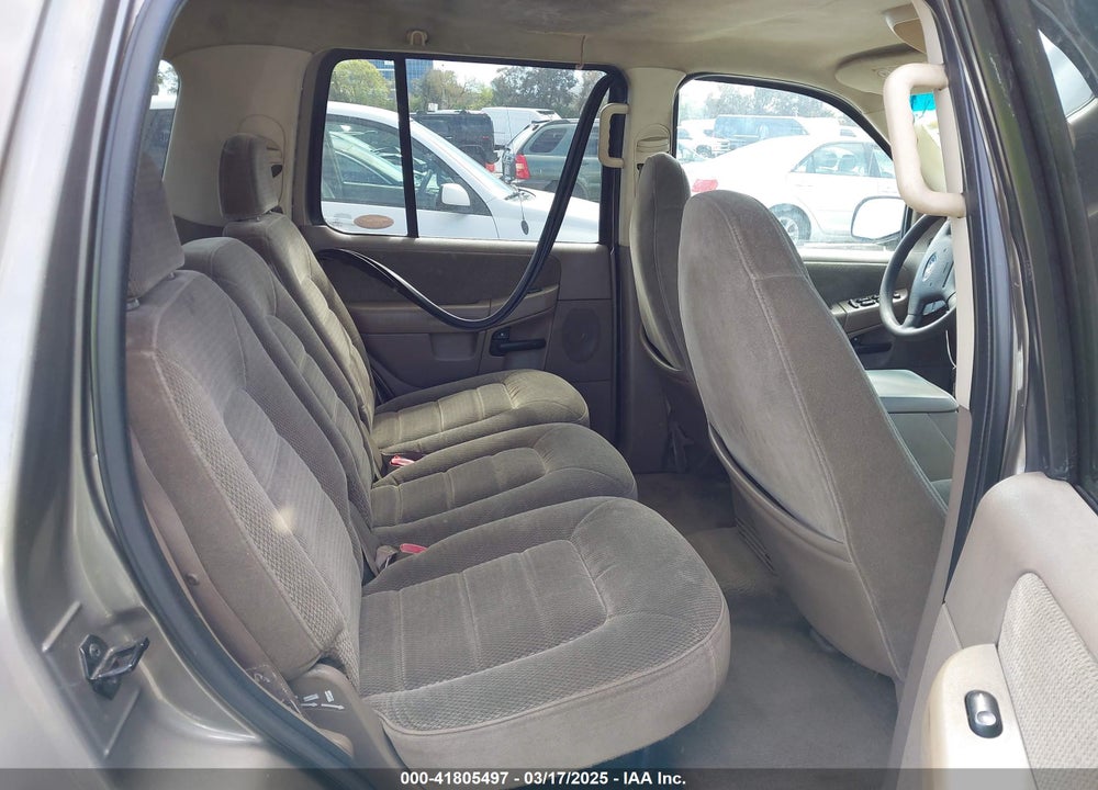2002 FORD EXPLORER XLT VIN: 1FMZU63E52UC14155