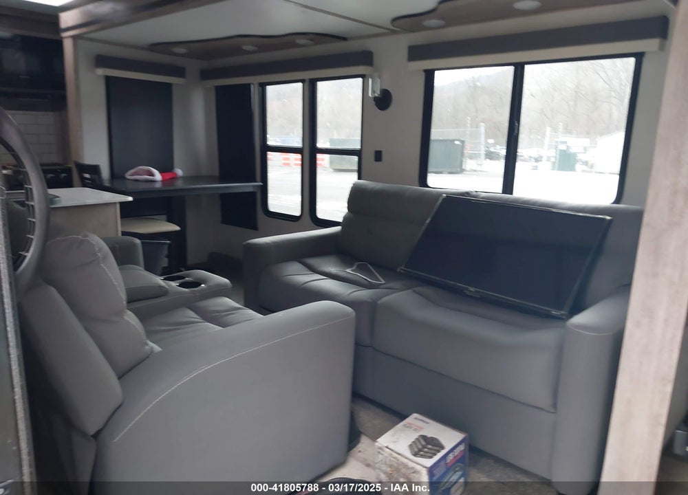2023 GULFSTREAM CONQUEST VIN: 1NL1G352XP1170909
