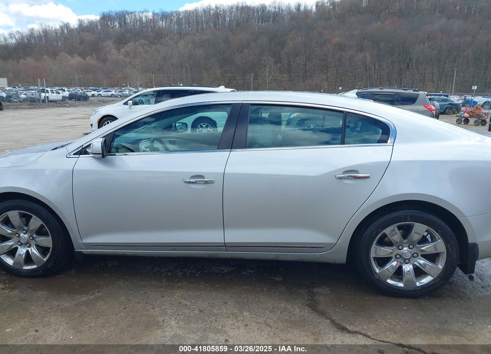 2013 BUICK LACROSSE VIN: 1G4GC5E38DF315276