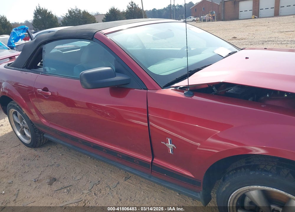 2006 FORD MUSTANG VIN: 1ZVFT84N765152002