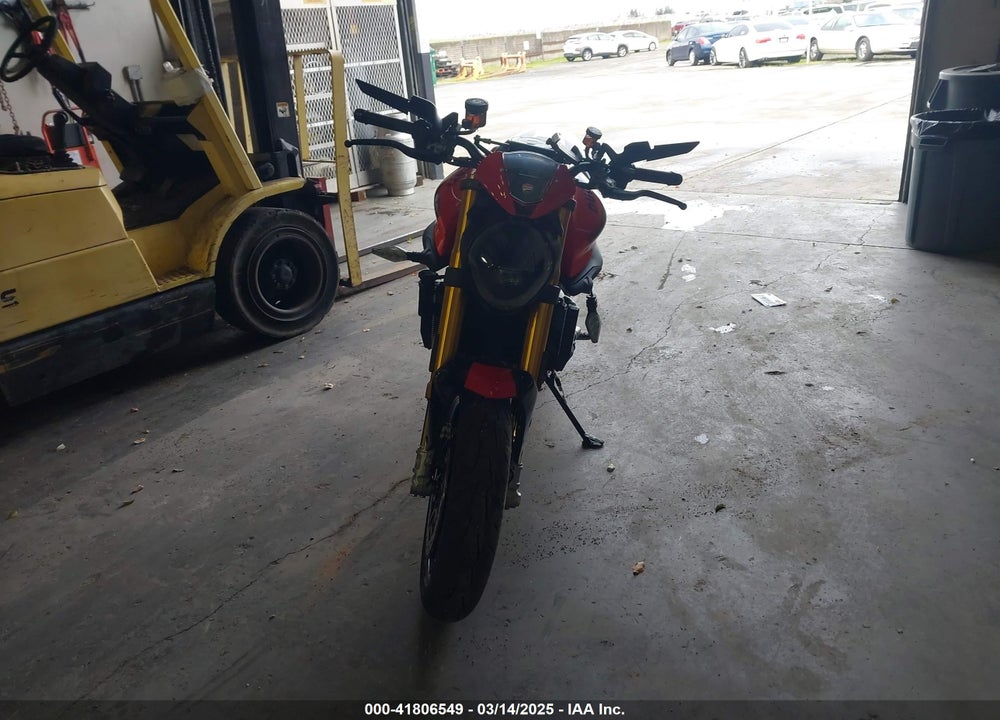 2023 DUCATI MONSTER VIN: ZDMMAMDT4PB008096