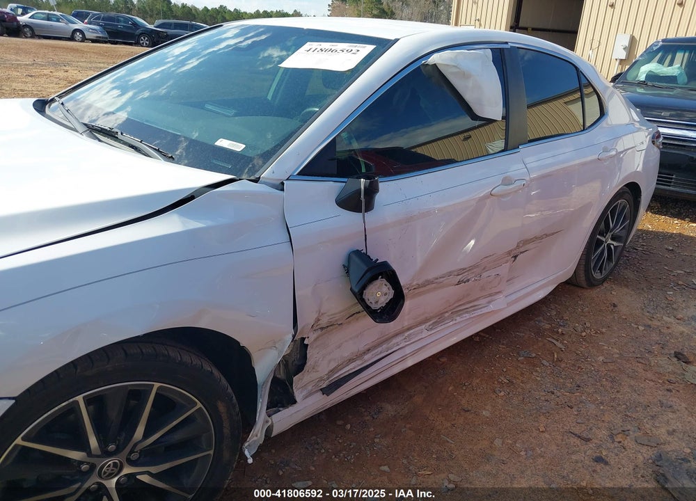 2021 TOYOTA CAMRY SE VIN: 4T1G11AK3MU513464