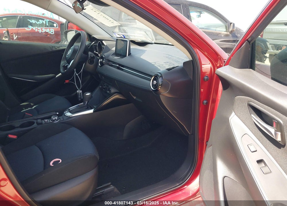 2017 TOYOTA YARIS IA VIN: 3MYDLBYV9HY177539