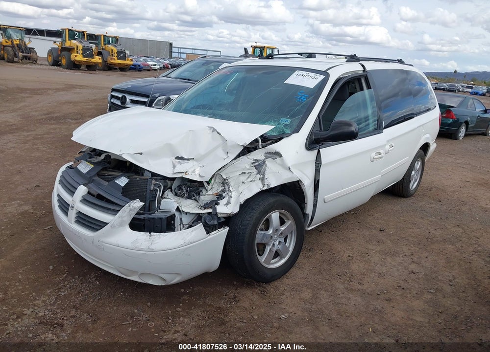 2005 DODGE GRAND CARAVAN SXT VIN: 2D4GP44L95R404212