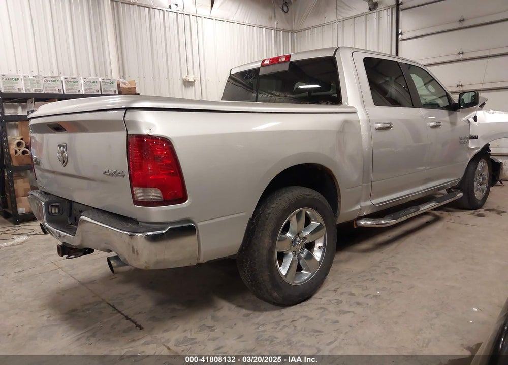 2015 RAM 1500 VIN: 3C6RR7LT7FG546382