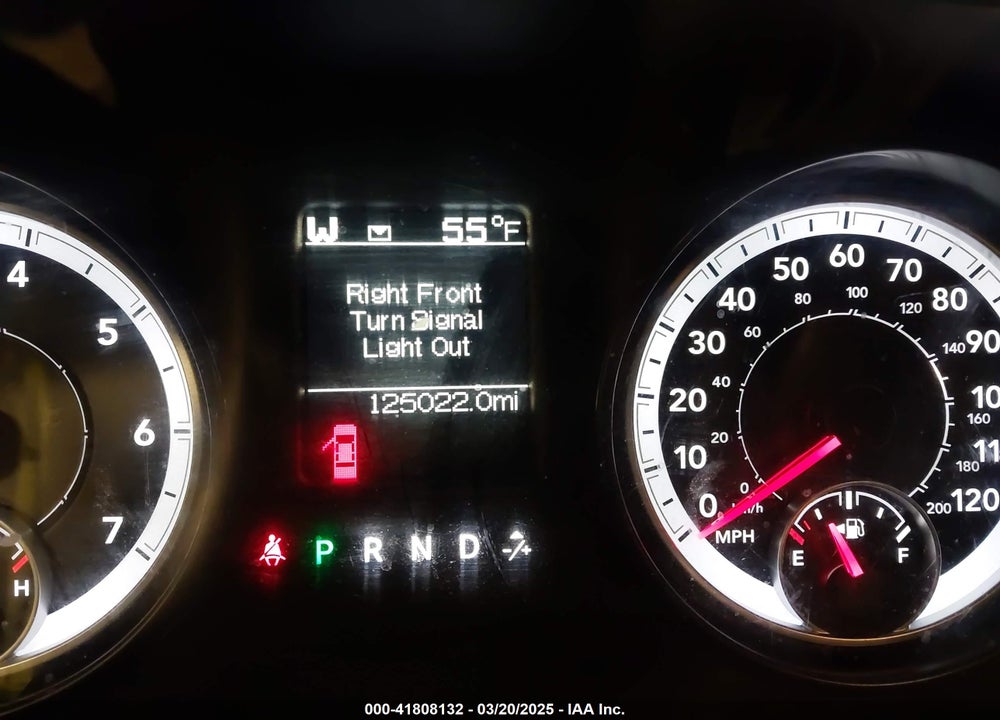 2015 RAM 1500 VIN: 3C6RR7LT7FG546382