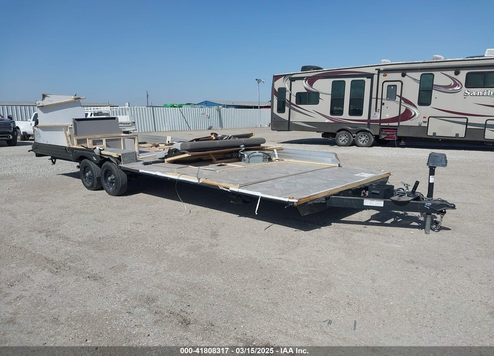 2023 FOREST RIVER OTHER VIN: 4X4TSMB22P7431626