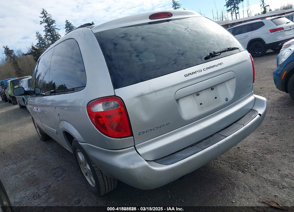2007 DODGE GRAND CARAVAN SXT VIN: 2D4GP44L97R104916