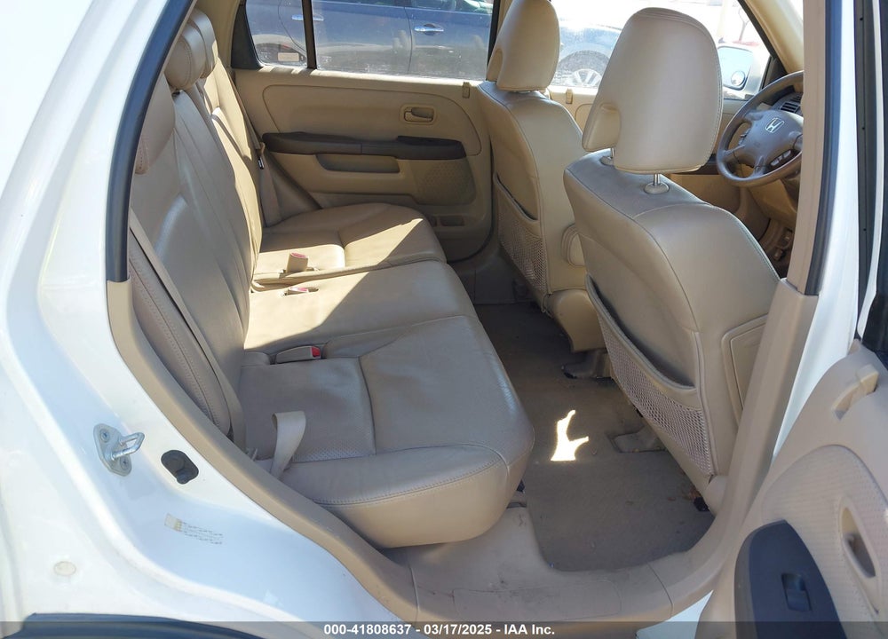 2006 HONDA CR-V VIN: JHLRD78976C048323