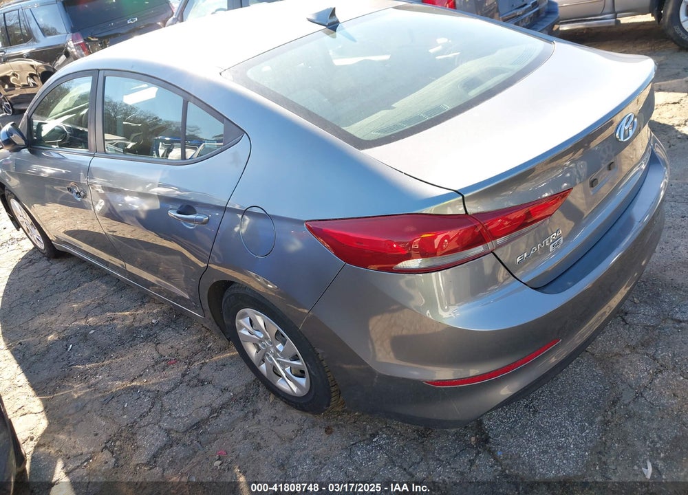 2017 HYUNDAI ELANTRA VIN: KMHD74LF9HU071525