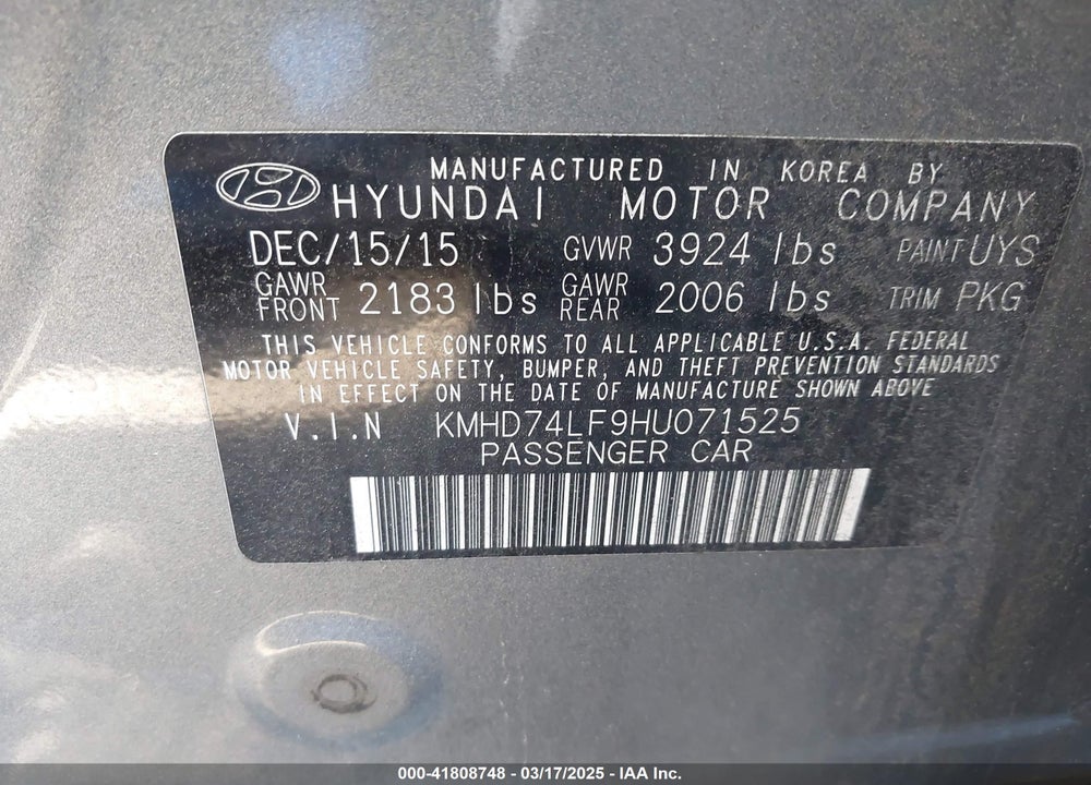 2017 HYUNDAI ELANTRA VIN: KMHD74LF9HU071525